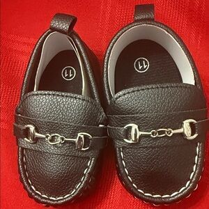 SHEIN Black Kids Moccasins with Silver Detail